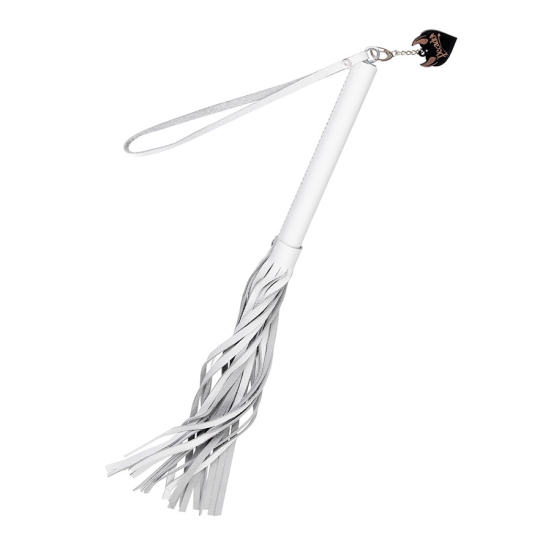 Белая кожаная плеть Pecado